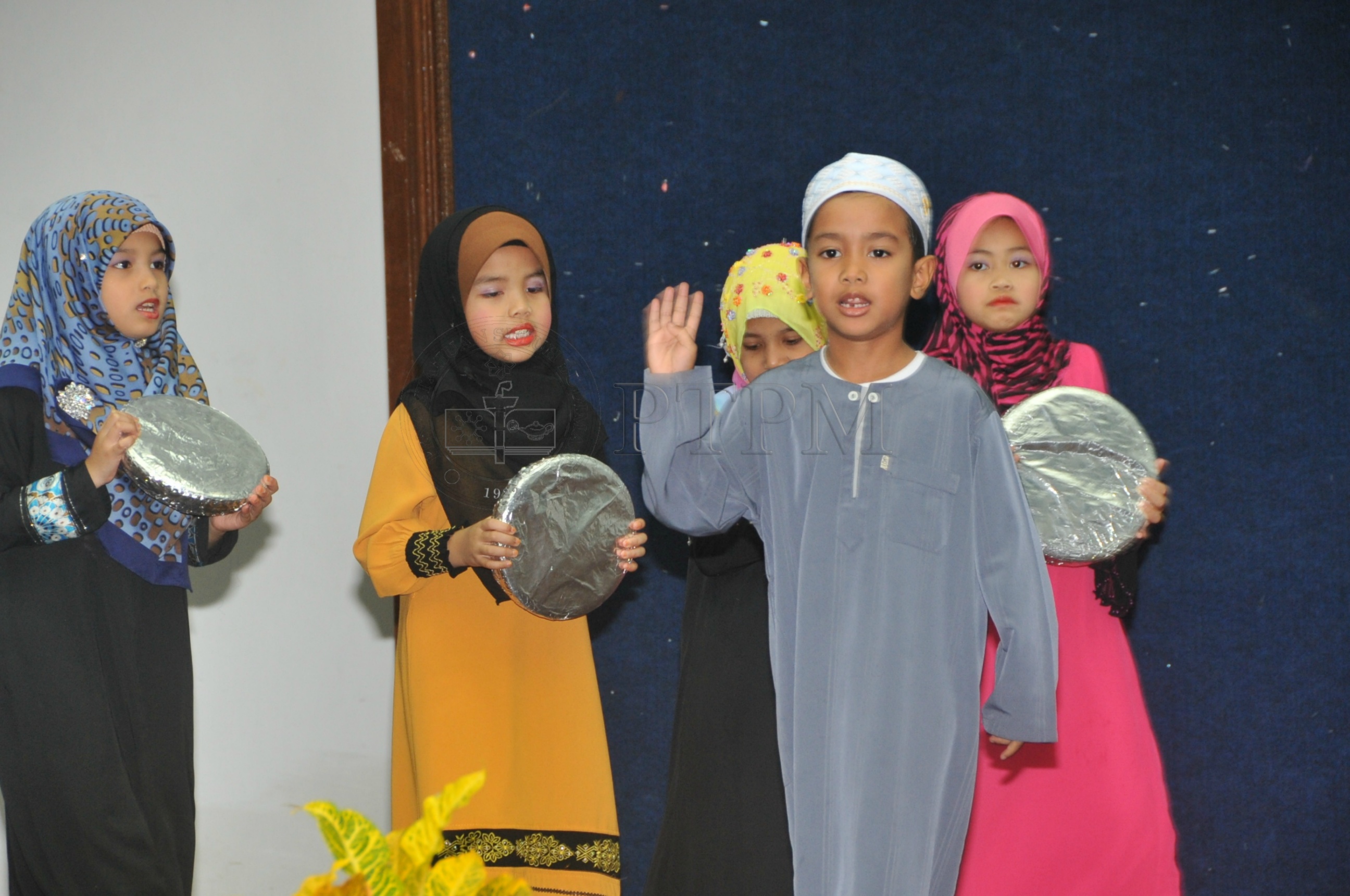 PRO 14 109 HIJRAHPRO 8515